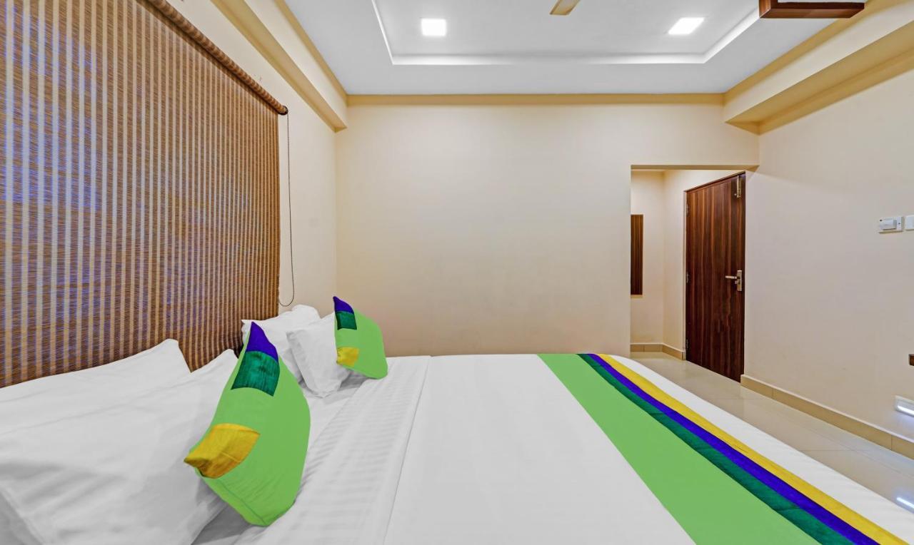 Hôtel Treebo Trend Aadvik Sai Residency à Chennai Extérieur photo
