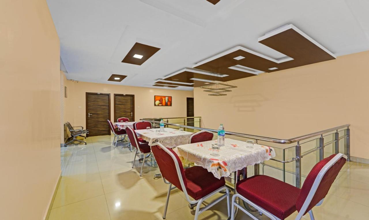 Hôtel Treebo Trend Aadvik Sai Residency à Chennai Extérieur photo