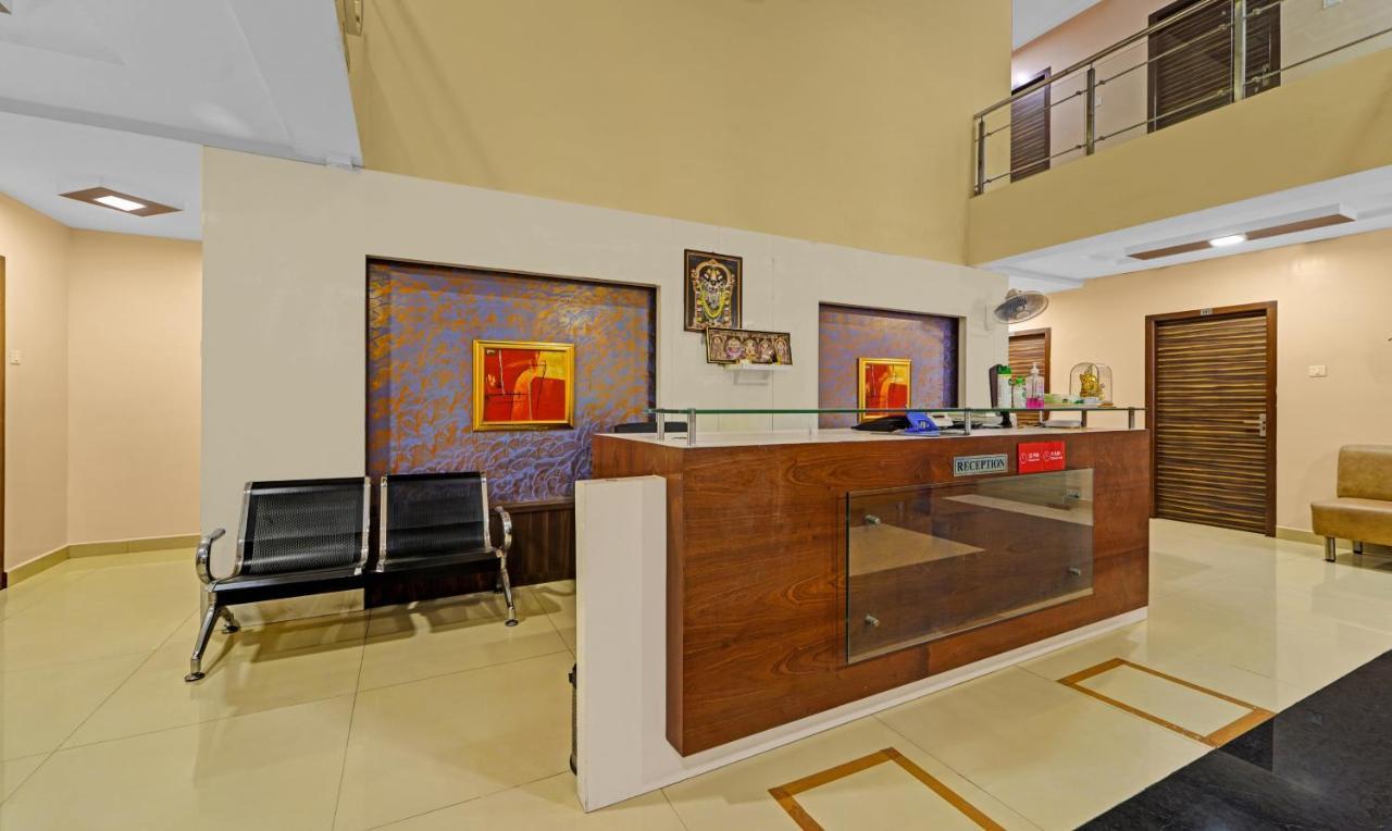 Hôtel Treebo Trend Aadvik Sai Residency à Chennai Extérieur photo